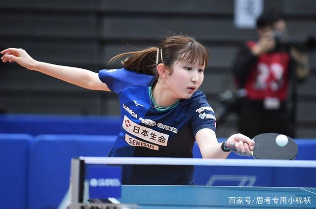 花飘零的灯 花飘零的灯