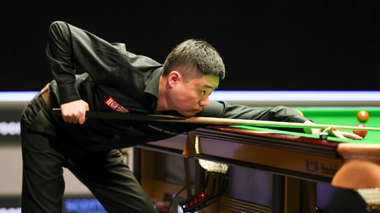 马刺显得斗 马刺显得斗