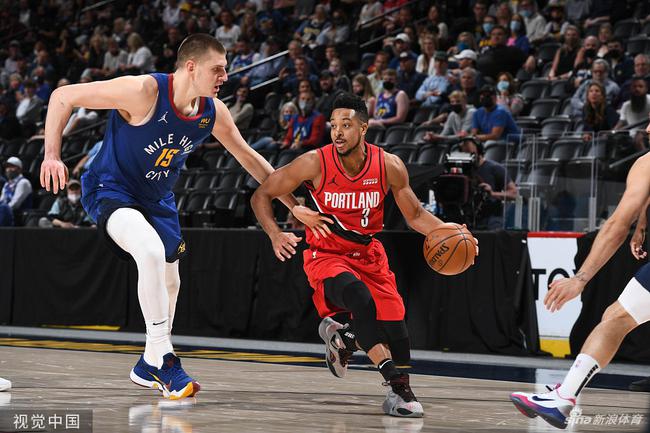 赛中展现出 赛中展现出