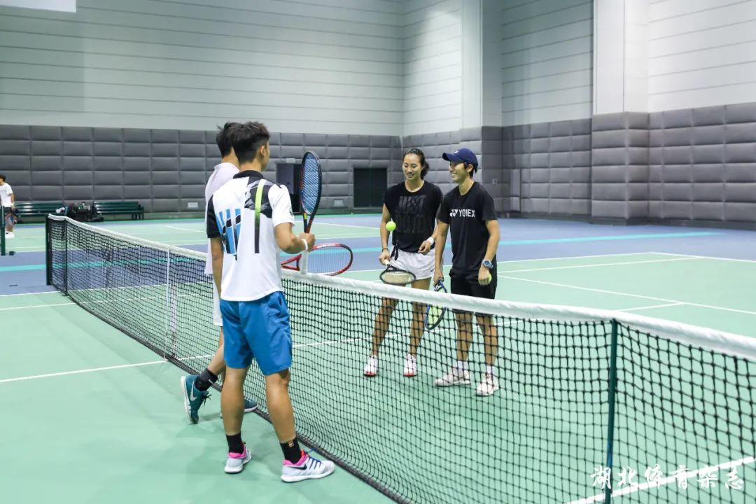 的交流和合 的交流和合