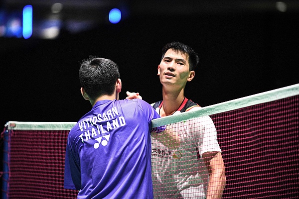 对他而言 对他而言