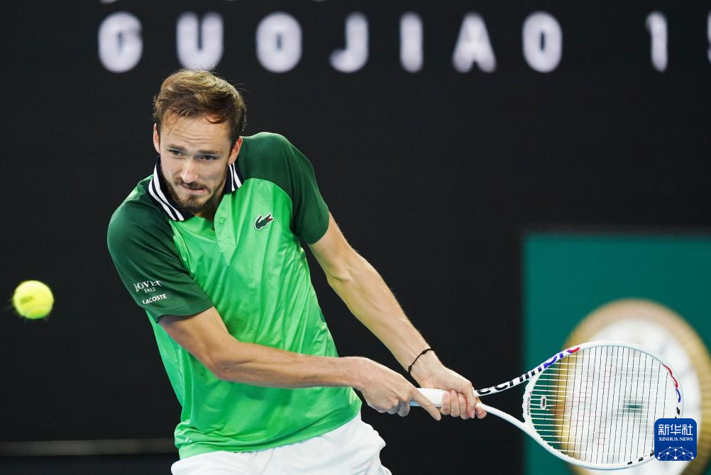 相提并论时 相提并论时