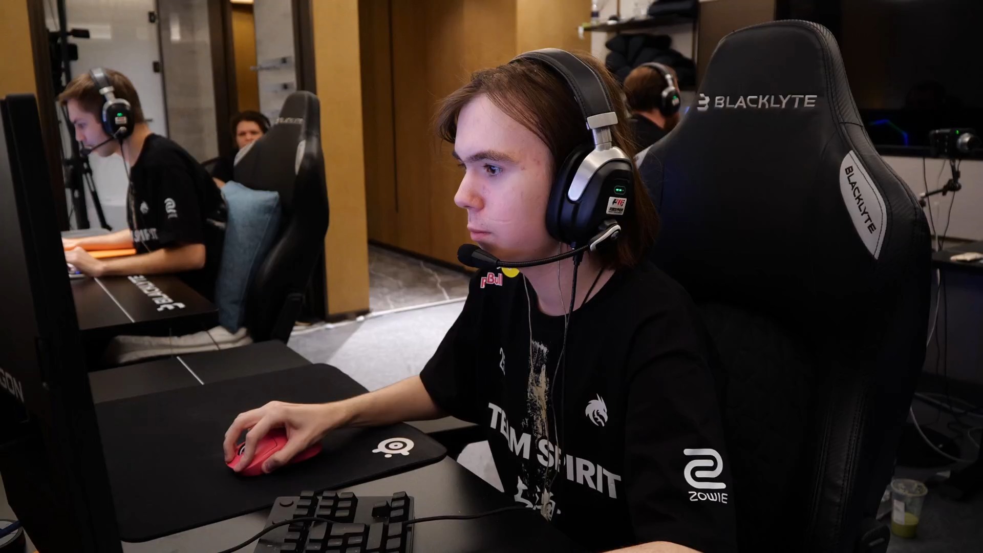 连签两名双 连签两名双