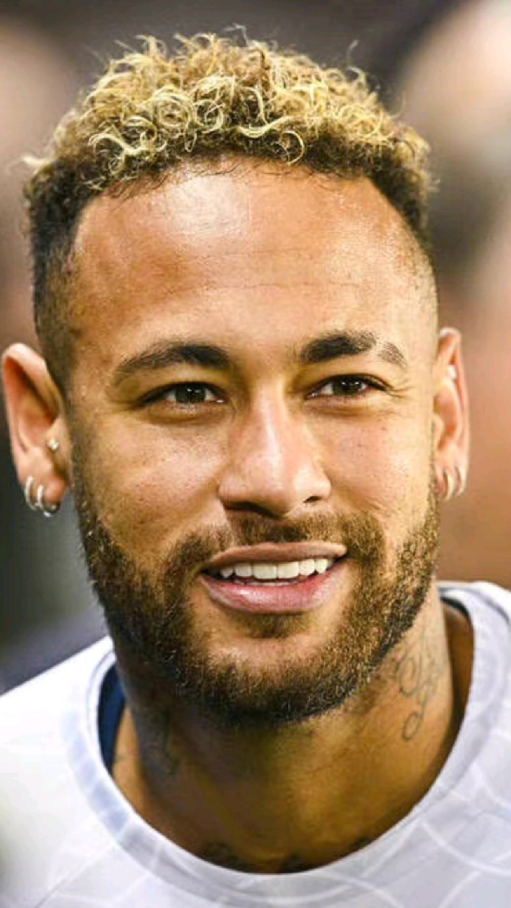 站因为有金 站因为有金